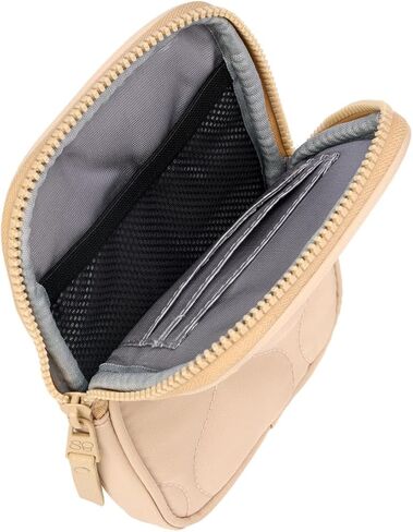 سامانثا براون تتجه إلى الأوبو المبطن مع Crossbody in Kuwait