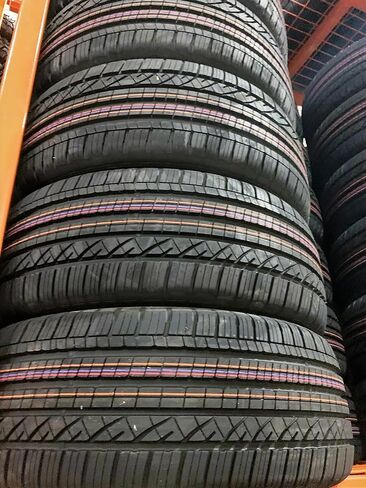 Dunlop Grandtrek Touring A/S All-Season Tire - 235/55R19 101V in Saudi Arabia