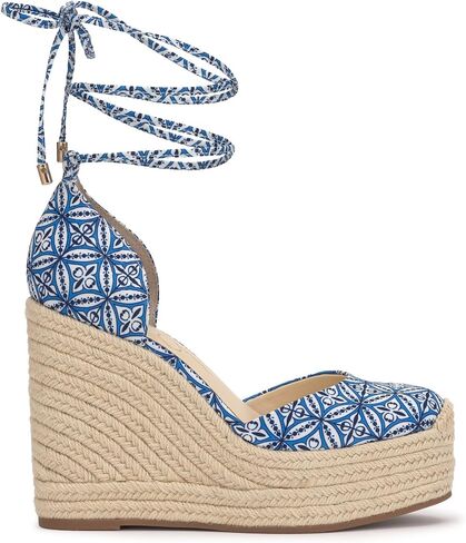 Jessica Simpson Women's Weyla Wedge Sandal in Saudi Arabia