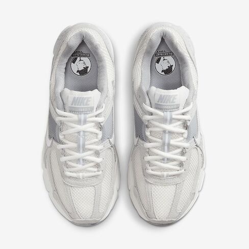 Nike Zoom Vomero 5 Women’s Shoe (HQ0458-001 ، Pure Platinum/Platinum Tint/Wolf Gray/Summit White) Size 8.5 in Kuwait