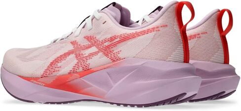 أحذية Novablast 5 للسيدات in Kuwait