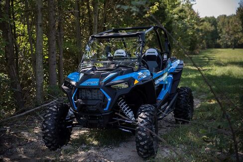 Superatv Scratch Resistant 3-in-1 Flip Hindshield لعام 2019-2023 Polaris RZR XP 1000 XP 4 1000 ، مفتوح ، تنفيس أو مغلق بالكامل ، بدون قيادة ركوب ، 1/4 "بولي كربونات أقوى 250x من الزجاج ، الولايات المتحدة الأمريكية مصنوعة in Saudi Arabia