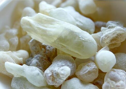 Certified Organic Green Hojari Frankincense Resin from Oman (Boswellia Sacra) (1 oz./Ounce) in Saudi Arabia