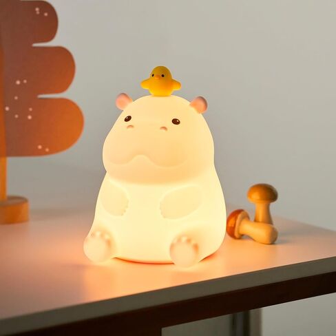ATSUI Happy Penguin Night Light, LED Squishy Novelty Animal Lamp, Food Grade Silicone, 2 Level Dimmable, Nursery Nightlight for Desk Decor, Funny Gifts Stuff for Boys Girls Baby, White Elephant Gifts in Kuwait