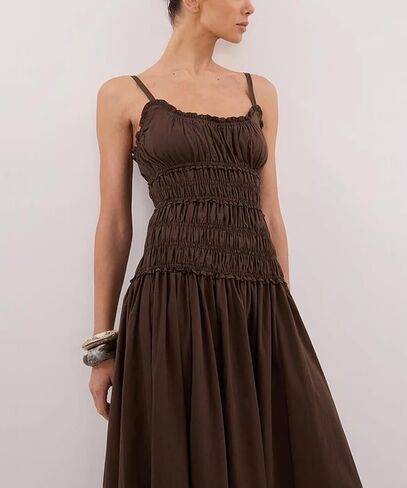 Women Spaghetti Strap Maxi Dress Sleeveless Scoop Neck Smocked Ruffle Tiered Elastic Long Summer Casual Sundress in Kuwait