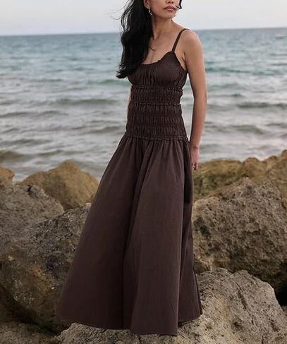 Women Spaghetti Strap Maxi Dress Sleeveless Scoop Neck Smocked Ruffle Tiered Elastic Long Summer Casual Sundress in Kuwait