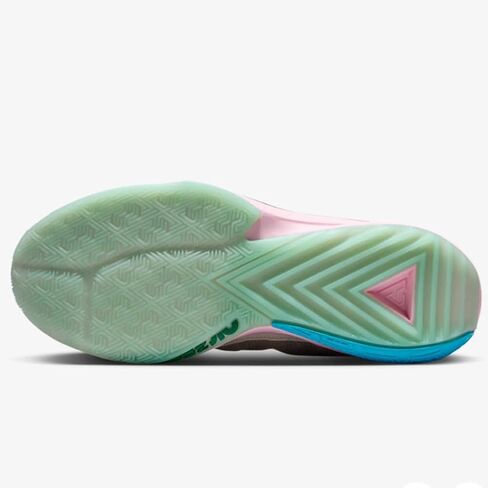 حذاء كرة السلة Nike Giannis Freak 5 للرجال (DX4985-100، بني أوريووود فاتح/وردي ناعم متوسط/أزرق فاتح/زمرد مرتفع) مقاس 8 in Saudi Arabia