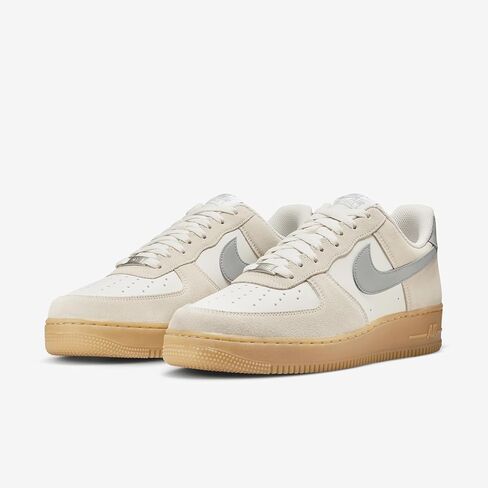 Nike Air Force 1 '07 LV8 أحذية الرجال (FQ8714-002 ، Phantom/Gum Yellow/Summit White/Light Smoke) الحجم 11 in Saudi Arabia