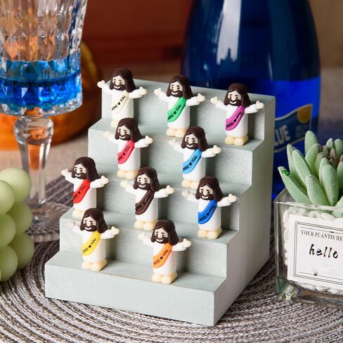 110 PCS Little يسوع تمثال صغير يسوع يحبك شخصيات مصغرة ديني المسيح منقذ دمية للاختباء والبحث in Kuwait