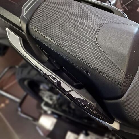 ملصقات دراجة نارية ثلاثية الأبعاد متوافقة مع Honda NC750X 2021-2025. يتولى الركاب الحماية من التأثير والخدوش. ملصقات الراتنج - مصنوعة في إيطاليا in Saudi Arabia