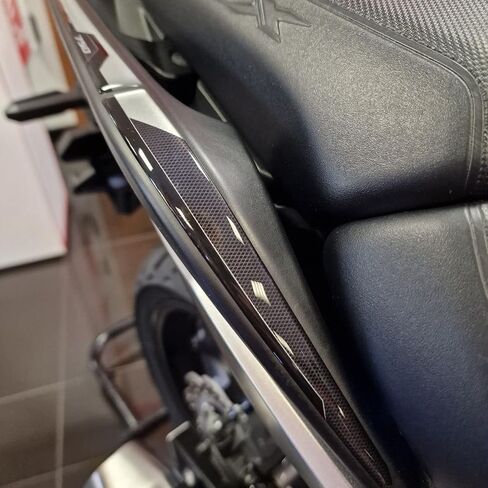 ملصقات دراجة نارية ثلاثية الأبعاد متوافقة مع Honda NC750X 2021-2025. يتولى الركاب الحماية من التأثير والخدوش. ملصقات الراتنج - مصنوعة في إيطاليا in Saudi Arabia