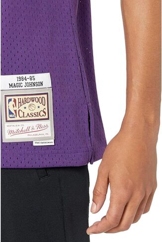 Mitchell & Ness Los Angeles Lakers Magic Johnson 1984 Road Swingman Jersey (XXL) in Saudi Arabia