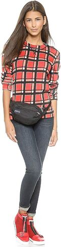 Jansport ، Fifth Ave Fanny Pack ، O.S. (أسود (نوير)) in Saudi Arabia
