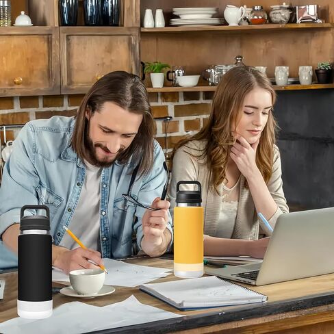 قطعتان من أحذية السيليكون المتوافقة مع زجاجة مياه YETI Rambler سعة 26 أونصة، وغطاء حذاء ذو ​​أكمام مضادة للانزلاق وملحقات حماية سفلية لـ YETI Rambler 26oz، تحمي من التلف (أسود). in Kuwait