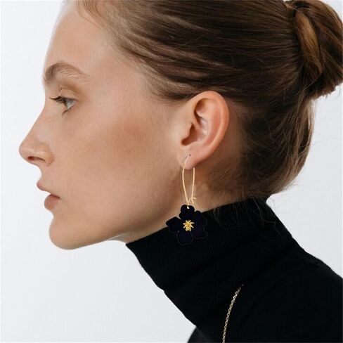 WCRAZYE Bohemian Daisy Flower Earrings Necklace Sets for Women Unique Trendy Boho Matte 3D Gold Flower Floral Petal Statement Earring Wedding Jewelry in Saudi Arabia