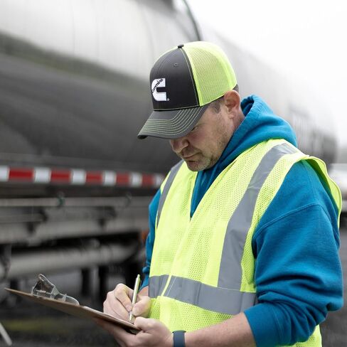 Cummins Standard Trucker ، Gray/Lime in Saudi Arabia