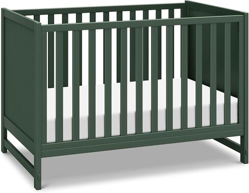 سرير أطفال Davinci Margot 3 في 1 قابل للتحويل باللون الأخضر الغاب، وحاصل على شهادة GREENGUARD الذهبية in Kuwait