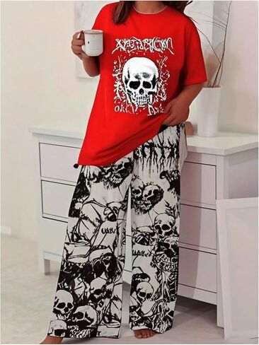 Verdusa Women's Plus Size 2 قطعة رسومات جمجمة Pajama مجموعة القوطي القوطية قصيرة Tee Top و Pants Loungewear in Kuwait