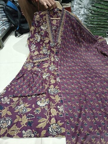 مصممة النساء الهنديات Anarkali بدلة جميلة TUNIC TUNIC KURTI PANT. in Kuwait