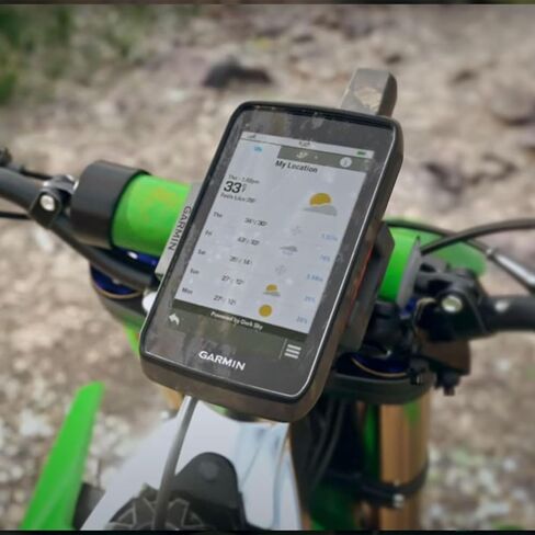 جارمين مونتانا 700i، نظام تحديد المواقع القوي المحمول مع تقنية inReach المدمجة | رسم خرائط للطرق والممرات، شاشة لمس ملونة مقاس 5 بوصات يمكن استخدامها للقفازات، خرائط Topo، دعم نظام الملاحة العالمي لسواتل الملاحة المتعددة (GNSS) مع حزمة هدايا مميزة in Kuwait