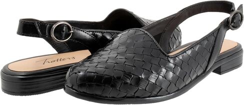Trotters Women's Lea Loafer Flat in Saudi Arabia