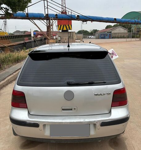 نافذة خلفية سقف المفسد المفسد مناسبة لجناح فولكس واجن VW GTI GOLF MK4 1999-2006 GL/GLS/GTI/TDI الشفاه الإكسسوارات الخارجية اللمعان الأسود in Saudi Arabia
