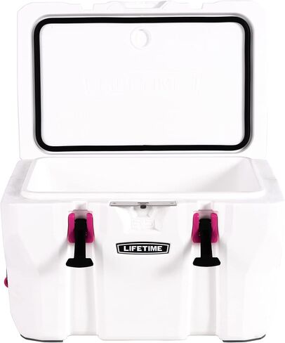 28 Quart High Performance Cooler in Kuwait