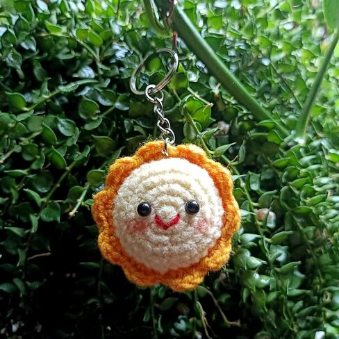 سلاسل مفاتيح الكروشيه السماوية اللطيفة ، تصميم نجم الأرض الأرضية ، Amigurumi المصنوعة يدويًا ، سحر صوف يدوي in Saudi Arabia
