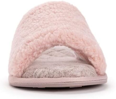 شبشب Sariah للسيدات من MUK LUKS، أزرق داكن، مقاس X-Large in Saudi Arabia