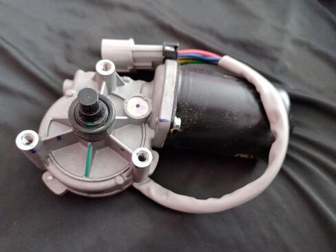 85150366 محرك ممسحة الزجاج الأمامي in Kuwait