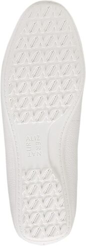 Naturalizer Women's Evie Loafer in Saudi Arabia
