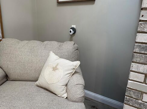 Ubiquiti UniFi G4 Instant Electical Outlet Camera Mount w/Angled Adapter (Grey) in Saudi Arabia