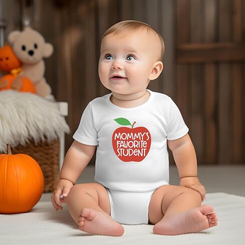 تي شيرت My Mommy Can School You Bodysuit Teacher Mom Kids تي شيرت لطيف للأم المفضلة لدى الطالب هدية للمعلم (0-6 أشهر، طباعة مضحكة - رومبر قصير الأكمام) in Kuwait