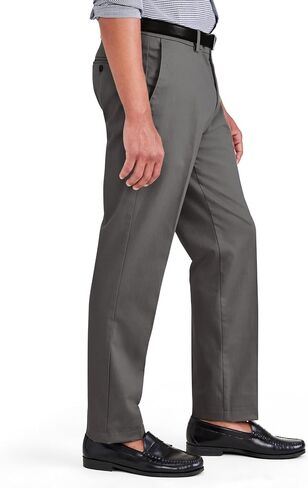 Dockers Signature Defender Defender Slim Clust Chino Mens in Saudi Arabia