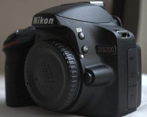 Nikon D3200 24.2 MP CMOS Digital SLR - Body Only (Certified Refurbished) in Saudi Arabia