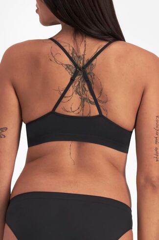 Bonds Seamless Icons Wireless Bra with Stretchy Moulded Cups for Women in Kuwait