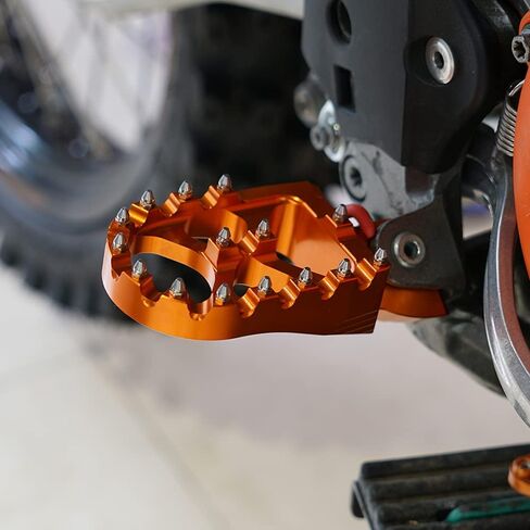 دواسات مسند القدمين الأوتاد المتوافقة مع KTM 65SX 2009-18 85SX 2003-17 125SX/250-450SX-F 1998-15 250SX 1998-16 125-530 EXC/EXC-F 1998-16 150-300XC 2006-16 250-450XC-200 2008-15 ، in Saudi Arabia