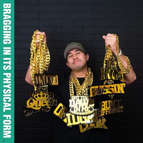 TrophySmack 'I'm Her' Turnover Chain - Chrome Gold & Black Acrylic in Saudi Arabia