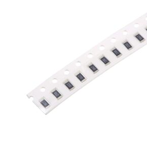 uxcell Surface Mounted Devices Chip Resistor, 220 Ohm 1/4W 1206 Fixed Resistors, 1% Tolerance 200pcs