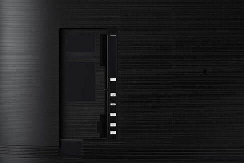 شاشة عرض لافتات تجارية SAMSUNG Business QE70T مقاس 70 بوصة 4K UHD 3840x2160 LED، HDMI، USB، مكبرات صوت، ضمان لمدة 3 سنوات، تشغيل 16/7، 300 نيت (LH70QETELGCXGO)، أسود in Saudi Arabia