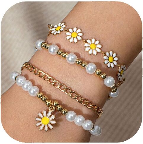 Gold Daisy Bracelet Set for Women White Pearl Stretch Beaded Bracelets Layered Daisy Strand Bracelet summer Boho Bracelets Jewelry Set in Saudi Arabia