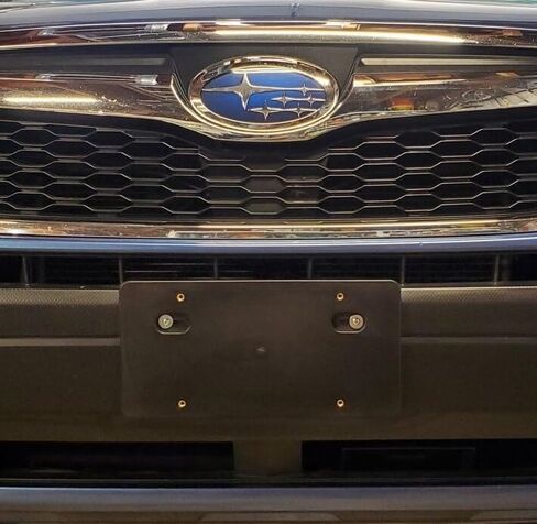 أزمة محول ثقب جولة جولة جولة في لوحة Subaru Forester 2014-2025 - حامل اللوحة مع محولات (مرساة للتبديل) - البراغي - صفيحة ترخيص التثبيت - ملحقات CAR in Saudi Arabia