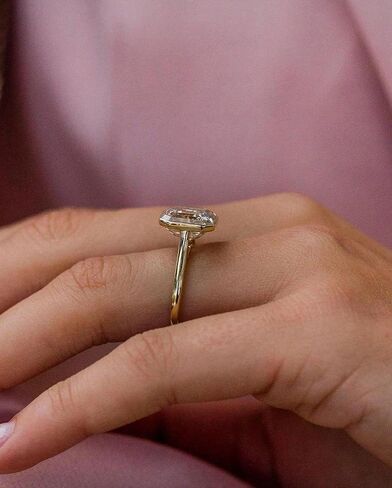 2.5 CT ASSCHER CUT MOISSANITE ENIGANGE ENIGANGE RING FRING ، SOLITAIRE LANDLAND GDEET Jewelry ، 14K Solid Gold Form in Kuwait