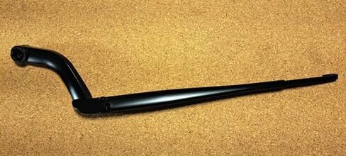 Genuine LAND ROVER WIPER ARM FRONT LR3 LR4 RANGE ROVER SPORT 07-13 LH LR038124 - in Saudi Arabia