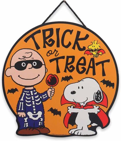 الفول السوداني Snoopy يأتي لدغة معلقة ديكور الجدار الخشبي - متعة مصاص دماء علامة سنوبي لزينة الهالوين in Kuwait