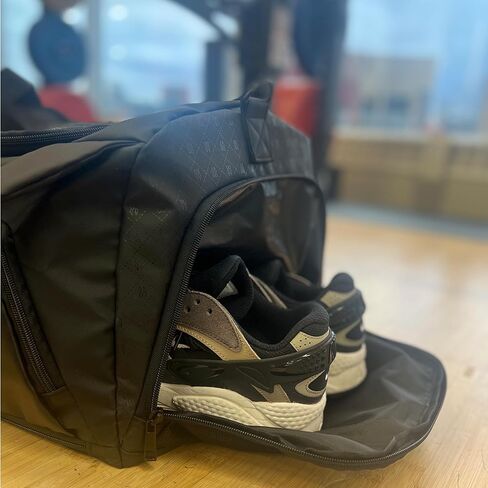 Duffel الرياضية عالية الأداء - Multisports مصممة - صالة الألعاب الرياضية - كرة السلة - السباحة - الملاكمة. شملت 15 مقصورة مخصصة الأحذية ، ملابس رطبة/جافة مع منصات منظمات قابلة للفصل. in Saudi Arabia