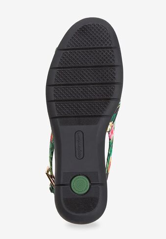 Comfortview Women’s The Adele Sling Sandal (عرض واسع) in Saudi Arabia