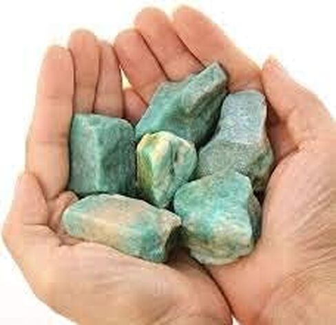 ½ Lb Blue Apatite Bulk Rough Raw Rock Natural Crystal Gem Stone for Cabbing, Tumbling, Lapidary, Polishing, Wire Wrapping, Fountain, Wicca, Reiki Healing, Mediation, Chakra Balancing, Yoga in Kuwait