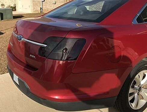 غطاء الصبغة فينيل قبل 2010-2012 Ford Taurus الخلفي (قطع عكسي ، 20 ٪ دخان مظلم) in Saudi Arabia