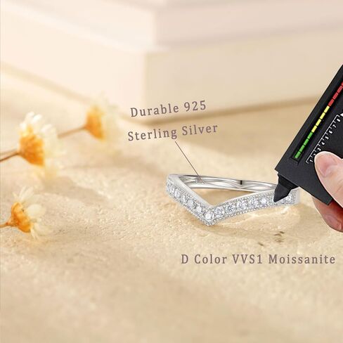 Curved Moissanite Wedding Band for Women D Color VVS1 Eternity Engagement 925 Sterling Silver Rings Size 5-10 in Kuwait